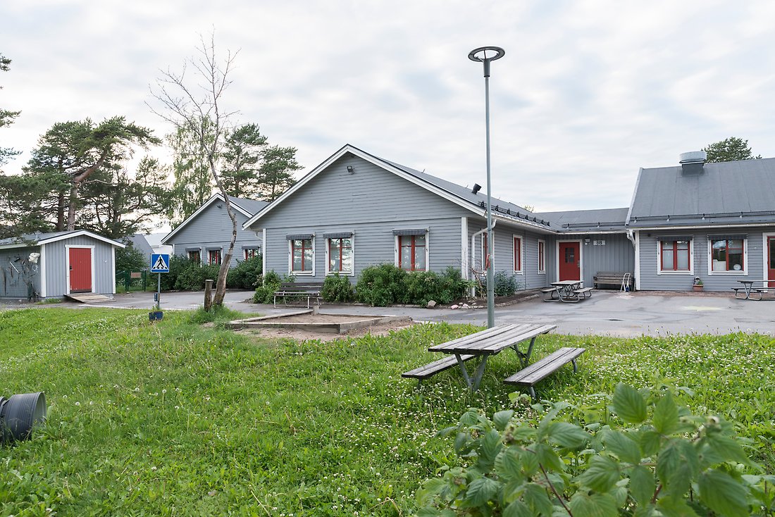 Utomhusmiljö Svartöstadens förskola, en del av förskolans gård